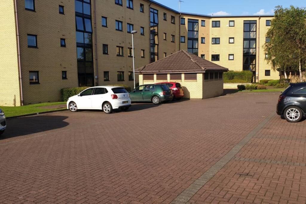 Riverview Apartment Glasgow Exterior photo